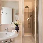 Luxury Vatican Apartment St Peter'S Dome View 3Br 3Ba Central * 로마