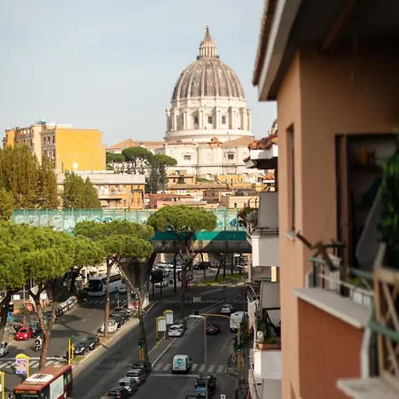 Apartment Ampio Vicino A Piazza San Pietro *